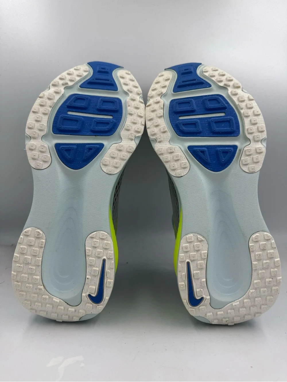 Nike Vomero 18 NBY By You Smoke Grey Game Royal Volt BRAND NEW Size 6.5 Women